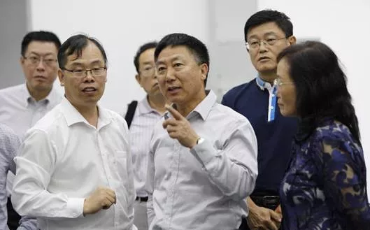 中国汽车工业协会常务副会长付炳锋考察未势能源